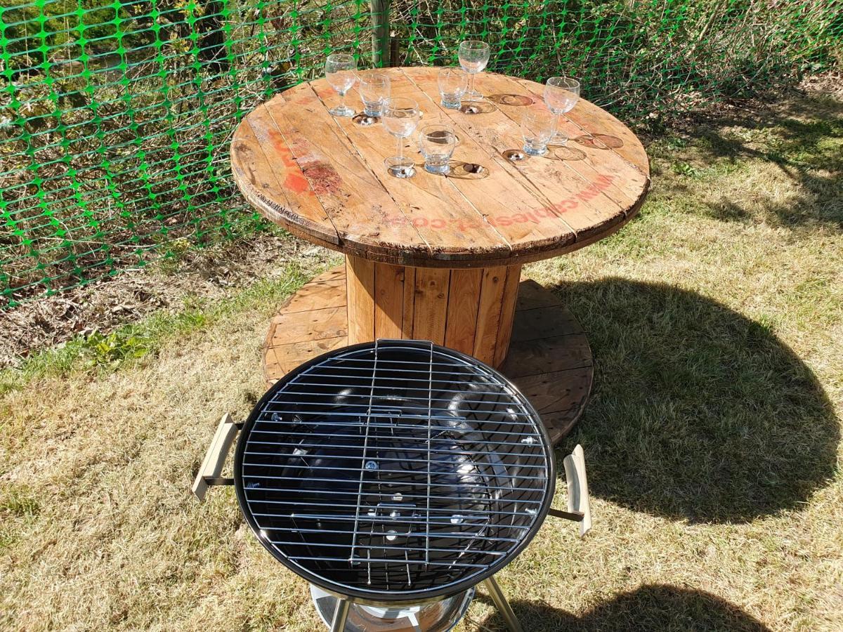 Camping Du Puy Rond Bressuire Eksteriør billede