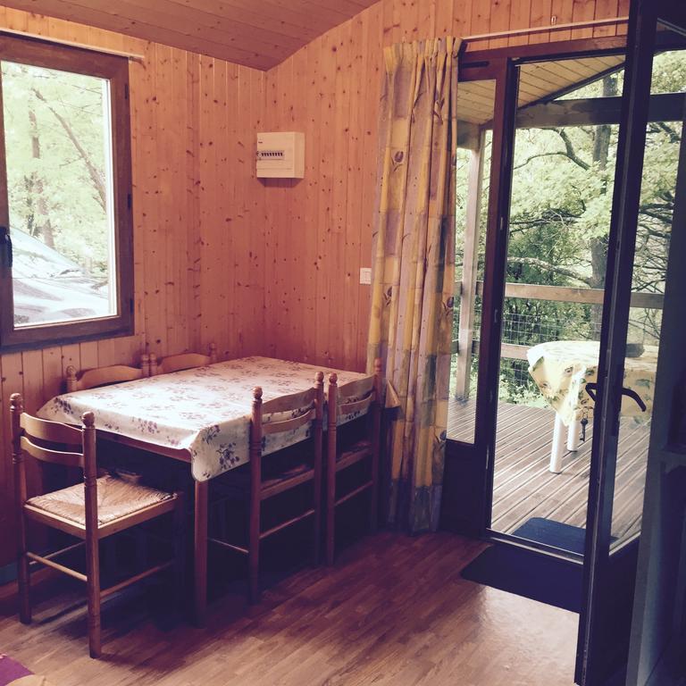 Camping Du Puy Rond Bressuire Værelse billede