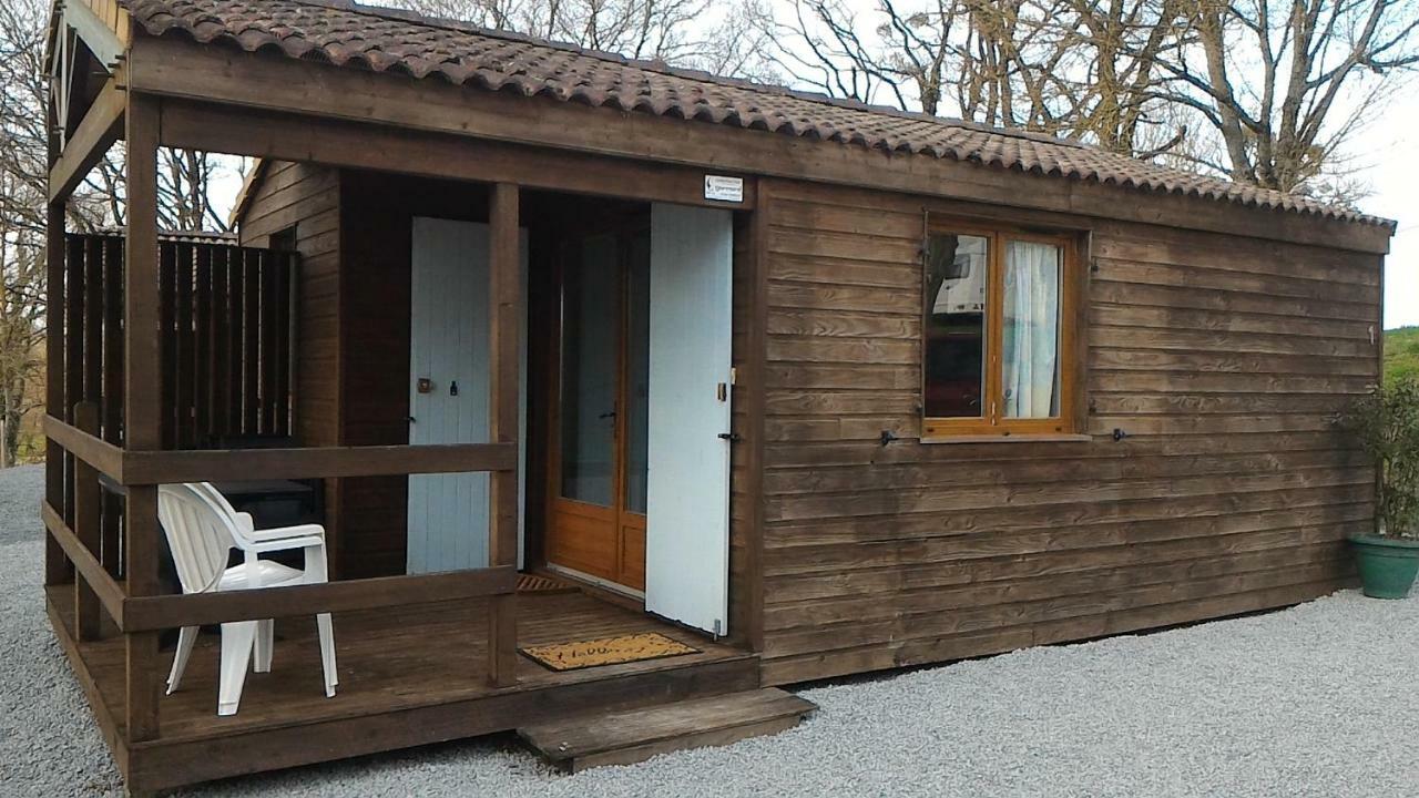 Camping Du Puy Rond Bressuire Eksteriør billede
