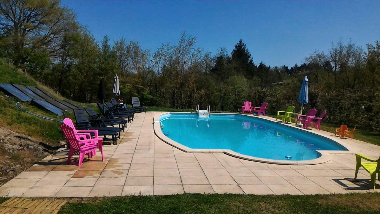 Camping Du Puy Rond Bressuire Eksteriør billede