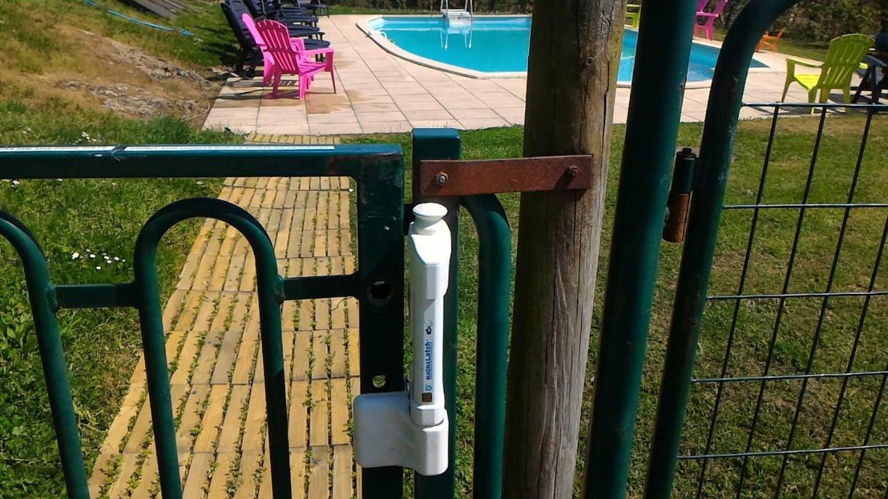 Camping Du Puy Rond Bressuire Eksteriør billede